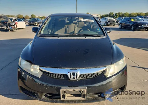 2010 Honda Civic Lx z USA, uszkodzony, nr VIN 19XFA1F56AE045811